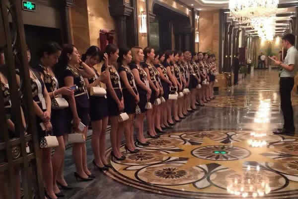 烟台KTV直招男模1000-1200-1500无需押金无需办卡无需任何费用