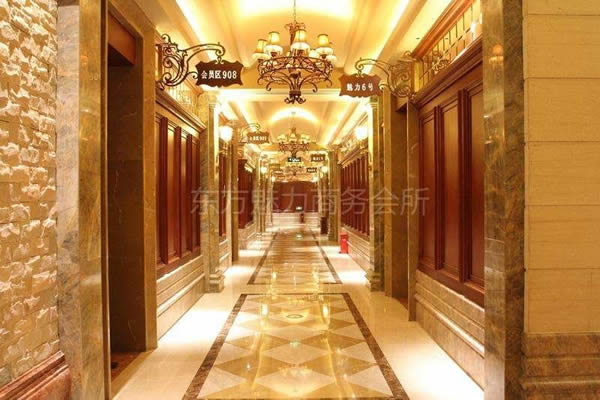 南昌夜总会男模招聘招聘-不穿工衣报销机票职位封面